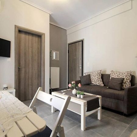 Luxury Flat In Hilton, Central Athens, 3' Metro, Vfm! Buitenkant foto