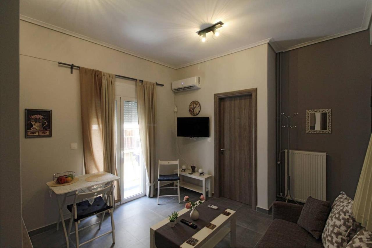 Luxury Flat In Hilton, Central Athens, 3' Metro, Vfm! Buitenkant foto